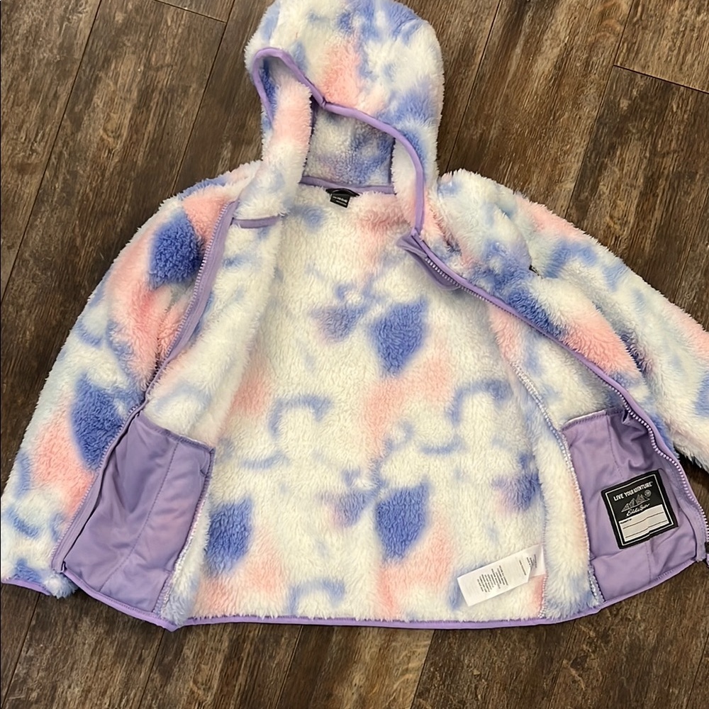 Eddie Bauer Tie-Dye Puffers - Picture 4 of 8